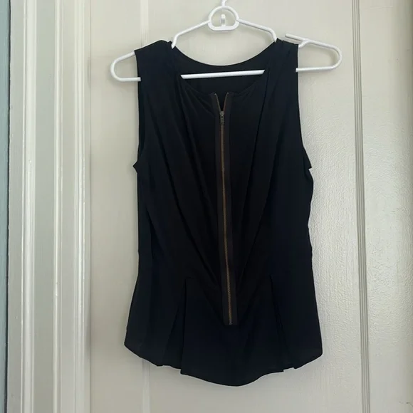 Black Peplum Tank Size S from Fossil - Picture 2 of 2